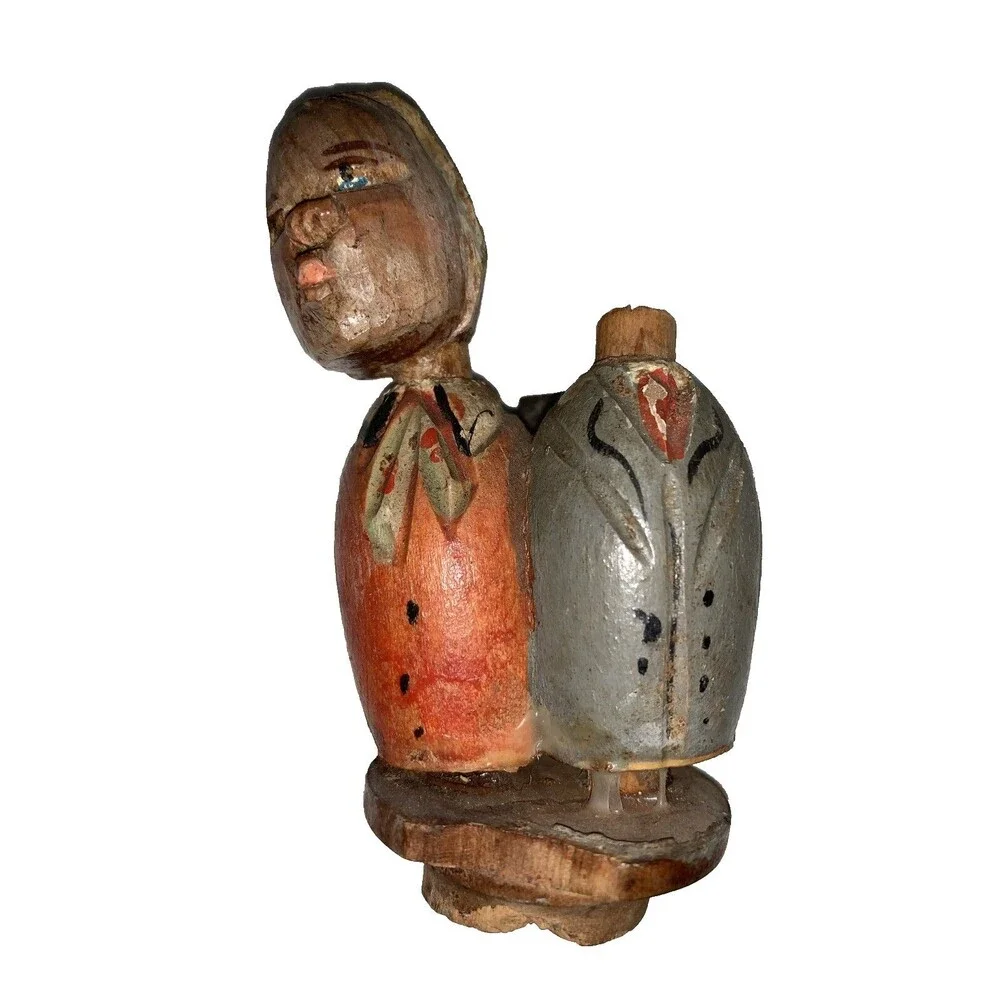 Vintage Hand Carved Mechanical Bottle Stopper Kissing Couple Wood Folk Art FLAWS